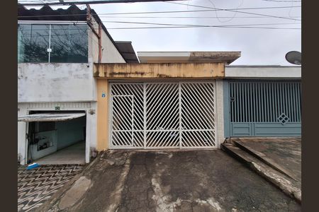 Fachada de casa à venda com 3 quartos, 180m² em Vila Nova Cachoeirinha, São Paulo