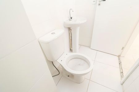 Banheiro de apartamento à venda com 2 quartos, 33m² em Fazenda Aricanduva, São Paulo