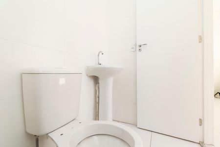 Apartamento à venda com 33m², 2 quartos e sem vagaBanheiro