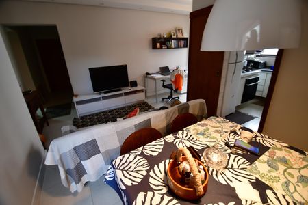Sala de apartamento para alugar com 1 quarto, 65m² em Cambuí, Campinas