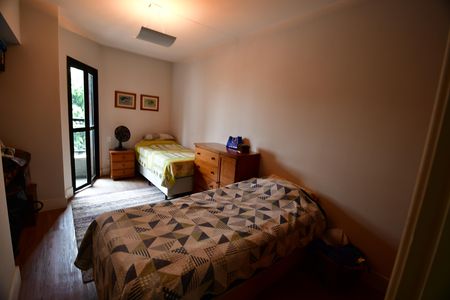 Apartamento à venda com 65m², 1 quarto e 1 vagaQuarto