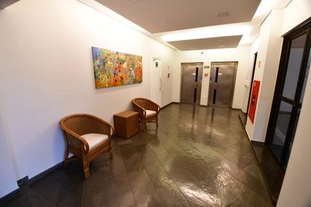 Apartamento à venda com 65m², 1 quarto e 1 vagaHall social