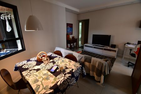 Apartamento à venda com 65m², 1 quarto e 1 vagaSala