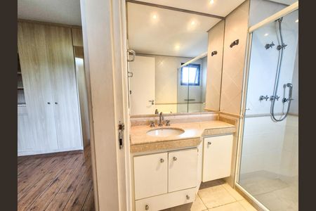 Apartamento para alugar com 165m², 3 quartos e 3 vagasBanheiro da Suíte 2