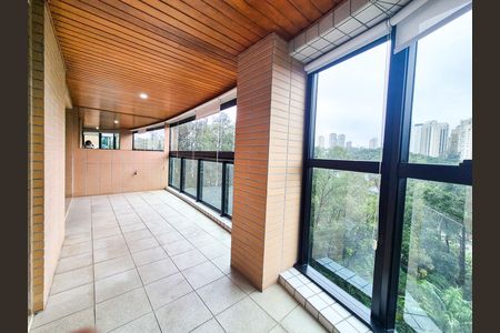 Apartamento para alugar com 165m², 3 quartos e 3 vagasVaranda da Sala