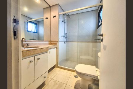 Apartamento para alugar com 165m², 3 quartos e 3 vagasBanheiro da Suíte 2