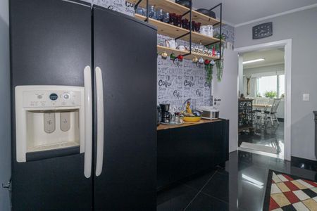 Apartamento à venda com 210m², 3 quartos e 2 vagas Apartamento à venda com 210m², 3 quartos e 2 vagasCozinha