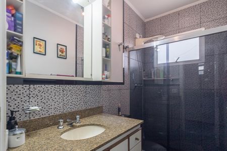 Apartamento à venda com 210m², 3 quartos e 2 vagas Apartamento à venda com 210m², 3 quartos e 2 vagasBanheiro Social