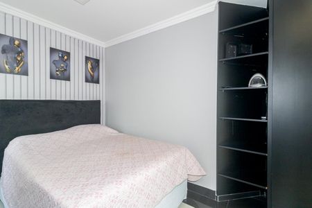 Apartamento à venda com 210m², 3 quartos e 2 vagas Apartamento à venda com 210m², 3 quartos e 2 vagasQuarto Suíte 1