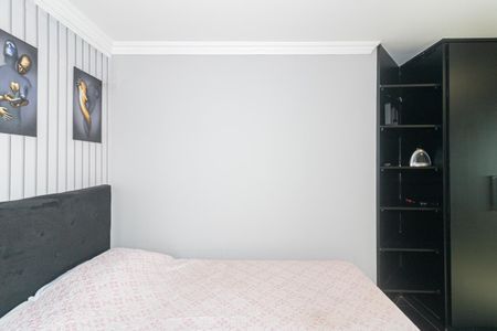 Apartamento à venda com 210m², 3 quartos e 2 vagas Apartamento à venda com 210m², 3 quartos e 2 vagasQuarto Suíte 1