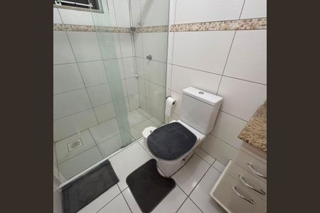 Casa para alugar com 100m², 2 quartos e 1 vaga Casa para alugar com 100m², 2 quartos e 1 vagaBanheiro 1