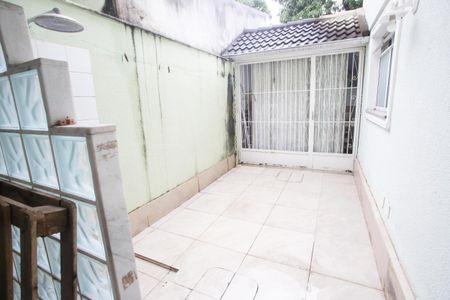 Casa de condomínio para alugar com 120m², 3 quartos e 1 vagaGaragem