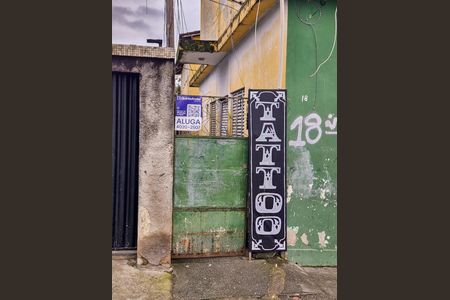 Casa para alugar com 40m², 1 quarto e sem vaga Casa para alugar com 40m², 1 quarto e sem vagaFachada
