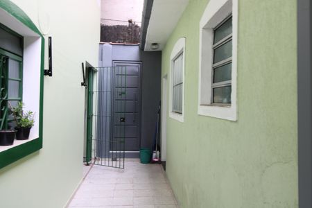 Casa para alugar com 65m², 1 quarto e 3 vagascorredor