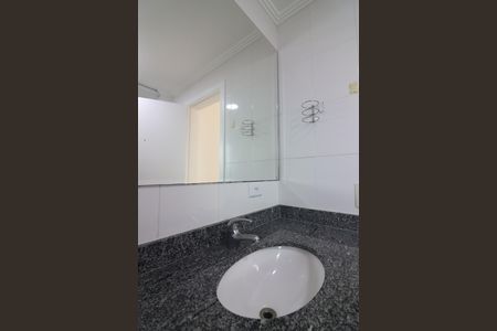 Apartamento para alugar com 100m², 4 quartos e 2 vagasBanheiro da Suíte