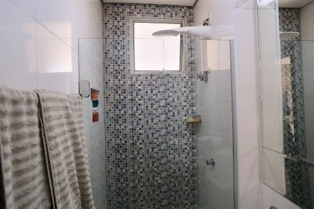 Apartamento à venda com 78m², 2 quartos e 2 vagas Apartamento à venda com 78m², 2 quartos e 2 vagasBanheiro