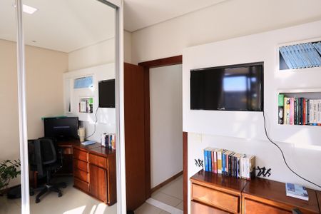 Apartamento à venda com 78m², 2 quartos e 2 vagas Apartamento à venda com 78m², 2 quartos e 2 vagasQuarto 1