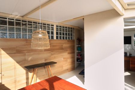 Apartamento à venda com 78m², 2 quartos e 2 vagas Apartamento à venda com 78m², 2 quartos e 2 vagasVaranda