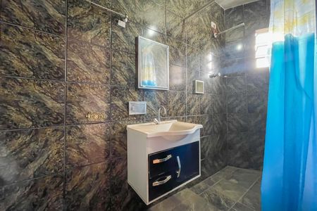 Casa para alugar com 80m², 2 quartos e sem vagaBanheiro