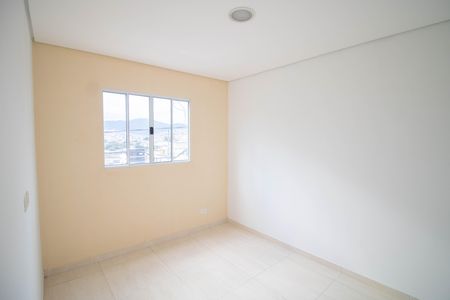 Casa para alugar com 35m², 1 quarto e sem vaga Casa para alugar com 35m², 1 quarto e sem vagaQUARTO