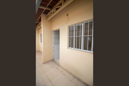 Casa para alugar com 35m², 1 quarto e sem vaga Casa para alugar com 35m², 1 quarto e sem vagaQUINTAL