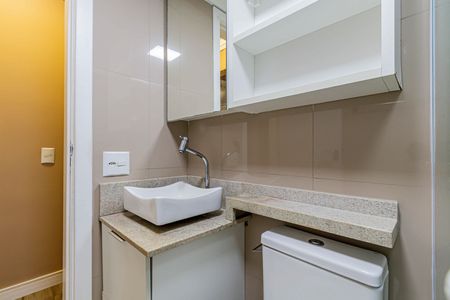 Apartamento para alugar com 70m², 3 quartos e 1 vaga Apartamento para alugar com 70m², 3 quartos e 1 vagaBanheiro