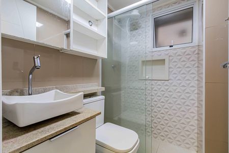 Apartamento para alugar com 70m², 3 quartos e 1 vaga Apartamento para alugar com 70m², 3 quartos e 1 vagaBanheiro