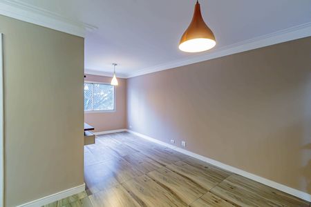 Sala de apartamento para alugar com 3 quartos, 70m² em Jaguaré, São Paulo
