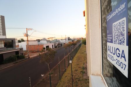 Apartamento para alugar com 55m², 2 quartos e 1 vagaPlaquinha