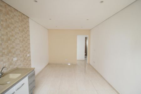 Sala / Cozinha de apartamento para alugar com 1 quarto, 40m² em Vila dos Andrades, São Paulo