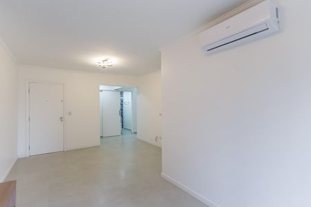 Sala de apartamento para alugar com 2 quartos, 65m² em Vila Olímpia, São Paulo