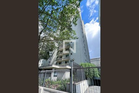 Apartamento para alugar com 65m², 2 quartos e 1 vagaFachada