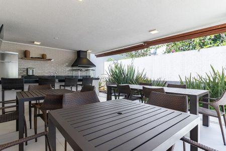 Apartamento à venda com 80m², 3 quartos e 2 vagas Apartamento à venda com 80m², 3 quartos e 2 vagasÁrea externa