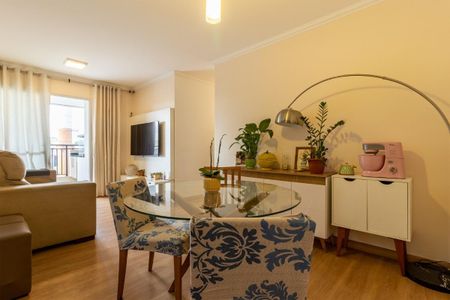 Apartamento à venda com 80m², 3 quartos e 2 vagas Apartamento à venda com 80m², 3 quartos e 2 vagasSala