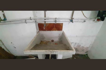Casa para alugar com 40m², 1 quarto e sem vaga