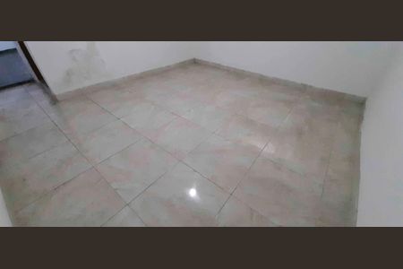 Casa para alugar com 40m², 1 quarto e sem vaga