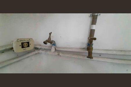 Casa para alugar com 40m², 1 quarto e sem vaga