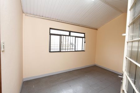 Sala de kitnet/studio para alugar com 1 quarto, 48m² em Prado, Belo Horizonte