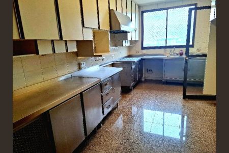 Apartamento para alugar com 196m², 4 quartos e 4 vagas Apartamento para alugar com 196m², 4 quartos e 4 vagasFoto 17