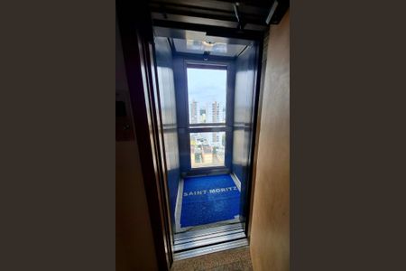 Apartamento para alugar com 196m², 4 quartos e 4 vagas Apartamento para alugar com 196m², 4 quartos e 4 vagasFoto 02