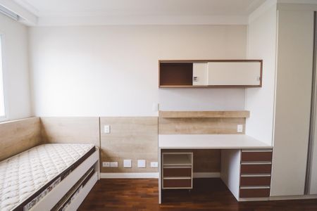 Apartamento à venda com 150m², 3 quartos e 3 vagas Apartamento à venda com 150m², 3 quartos e 3 vagasSuíte 2