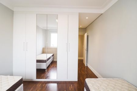 Apartamento à venda com 150m², 3 quartos e 3 vagas Apartamento à venda com 150m², 3 quartos e 3 vagasQuarto