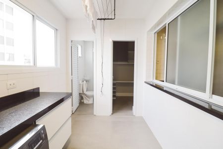 Apartamento à venda com 150m², 3 quartos e 3 vagas Apartamento à venda com 150m², 3 quartos e 3 vagasÁrea de Serviço