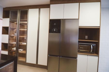 Apartamento à venda com 150m², 3 quartos e 3 vagas Apartamento à venda com 150m², 3 quartos e 3 vagasCozinha