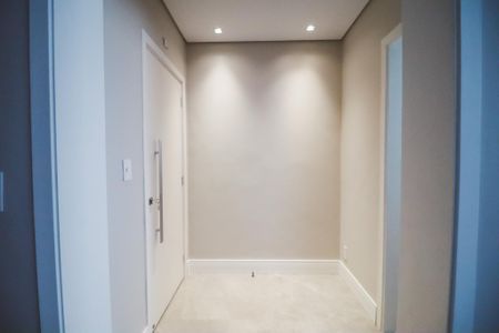 Apartamento à venda com 150m², 3 quartos e 3 vagas Apartamento à venda com 150m², 3 quartos e 3 vagasEntrada