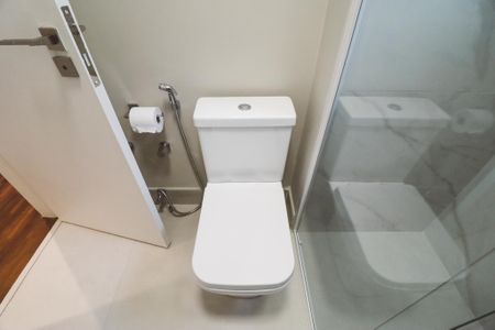 Apartamento à venda com 150m², 3 quartos e 3 vagas Apartamento à venda com 150m², 3 quartos e 3 vagasBanheiro