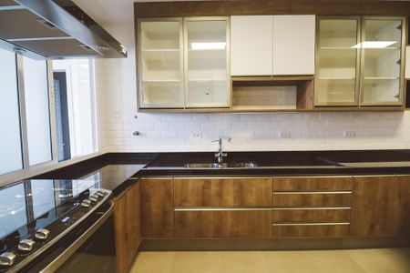 Apartamento à venda com 150m², 3 quartos e 3 vagas Apartamento à venda com 150m², 3 quartos e 3 vagasCozinha