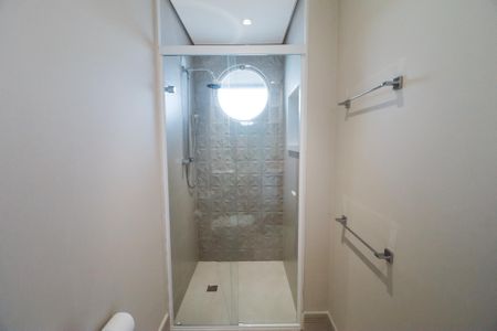 Apartamento à venda com 150m², 3 quartos e 3 vagas Apartamento à venda com 150m², 3 quartos e 3 vagasBanheiro da Suíte 1