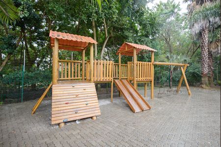 Apartamento para alugar com 48m², 2 quartos e 1 vaga Apartamento para alugar com 48m², 2 quartos e 1 vagaÁrea comum - Playground