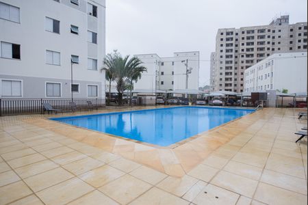 Apartamento para alugar com 48m², 2 quartos e 1 vaga Apartamento para alugar com 48m², 2 quartos e 1 vagaÁrea comum - Piscina